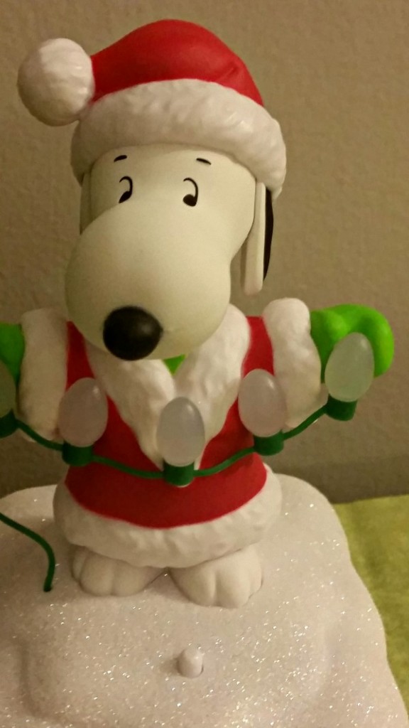 snoopy Hallmark decoration